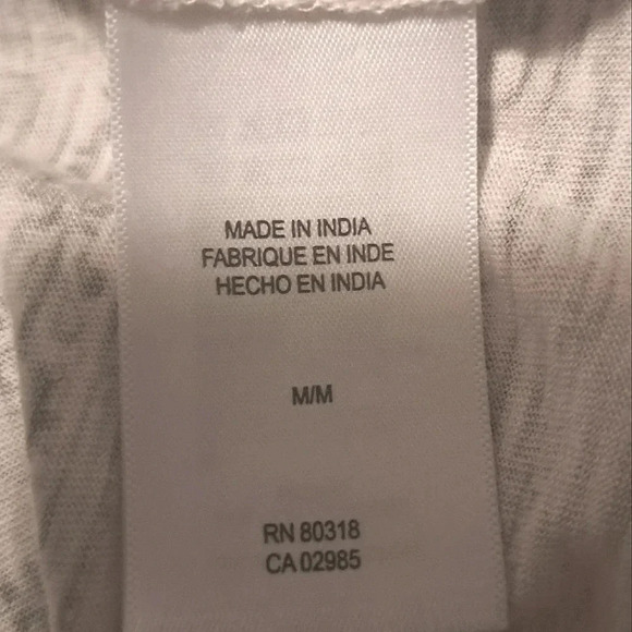 Lucky Brand Light Pink and Grey Printed Split V-Neck Shirt Sz M - Picture 10 of 12